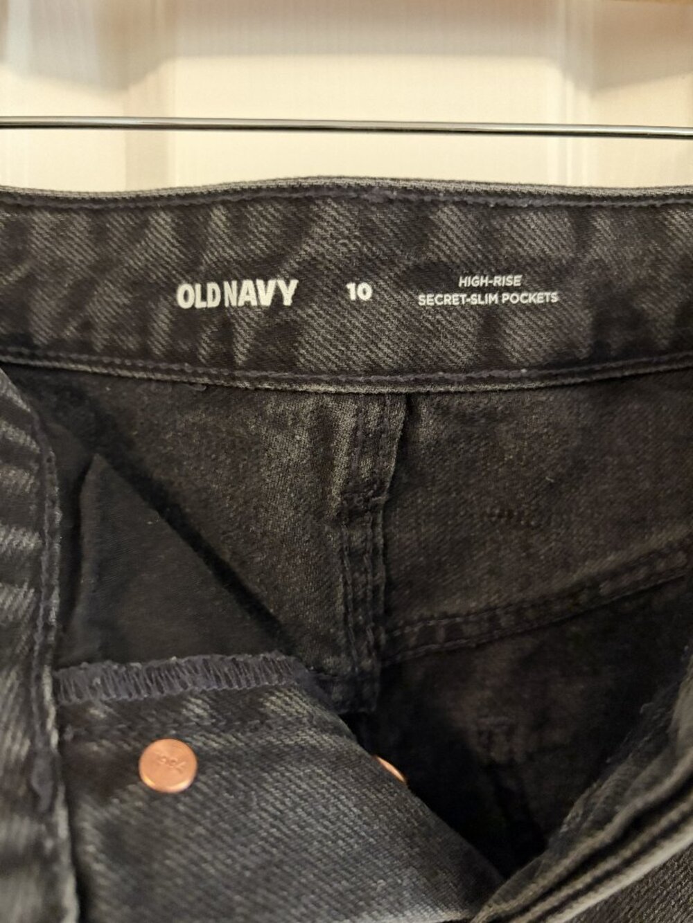 Old Navy Mini Skirt, Black, Size 10